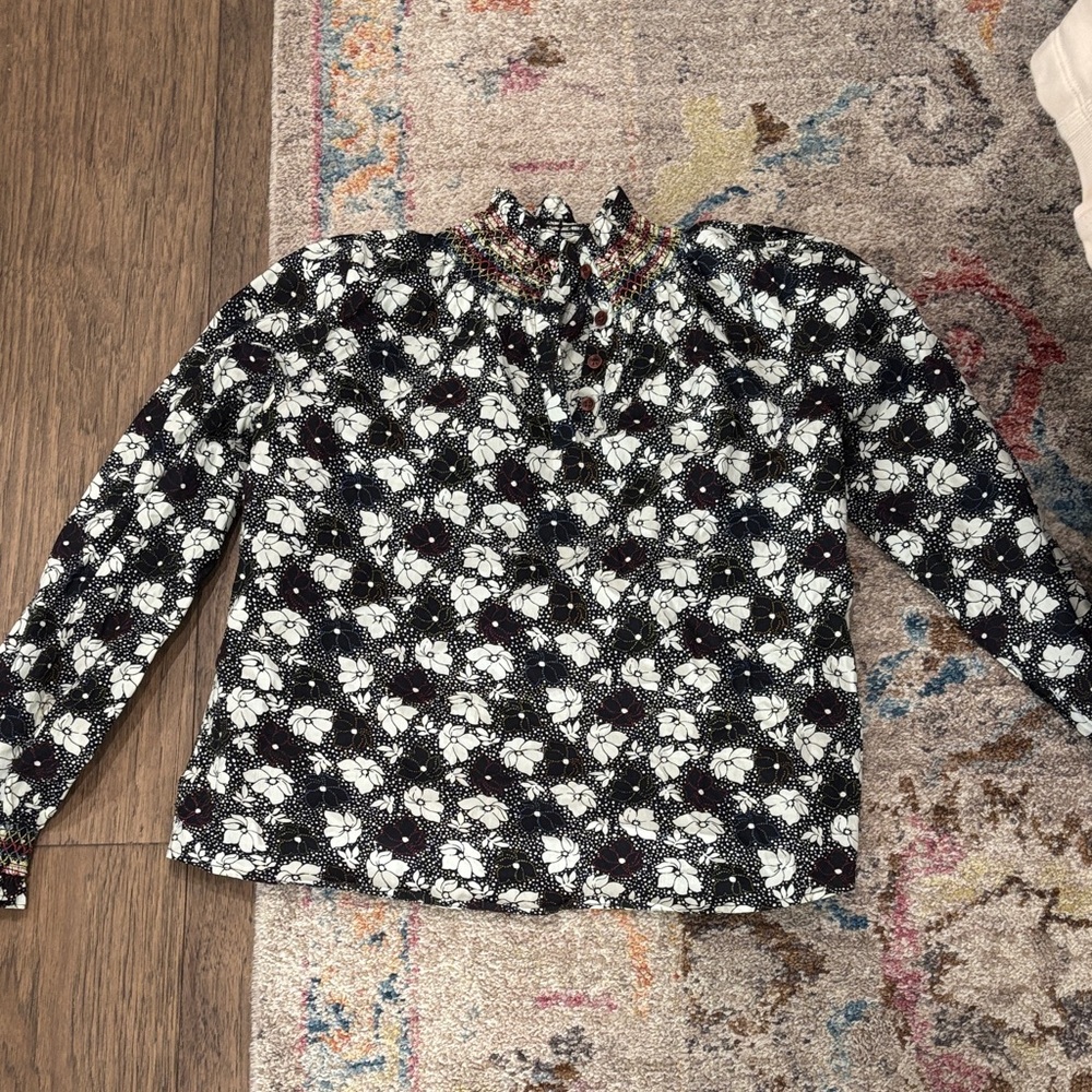 Floral Black and White Women's Top